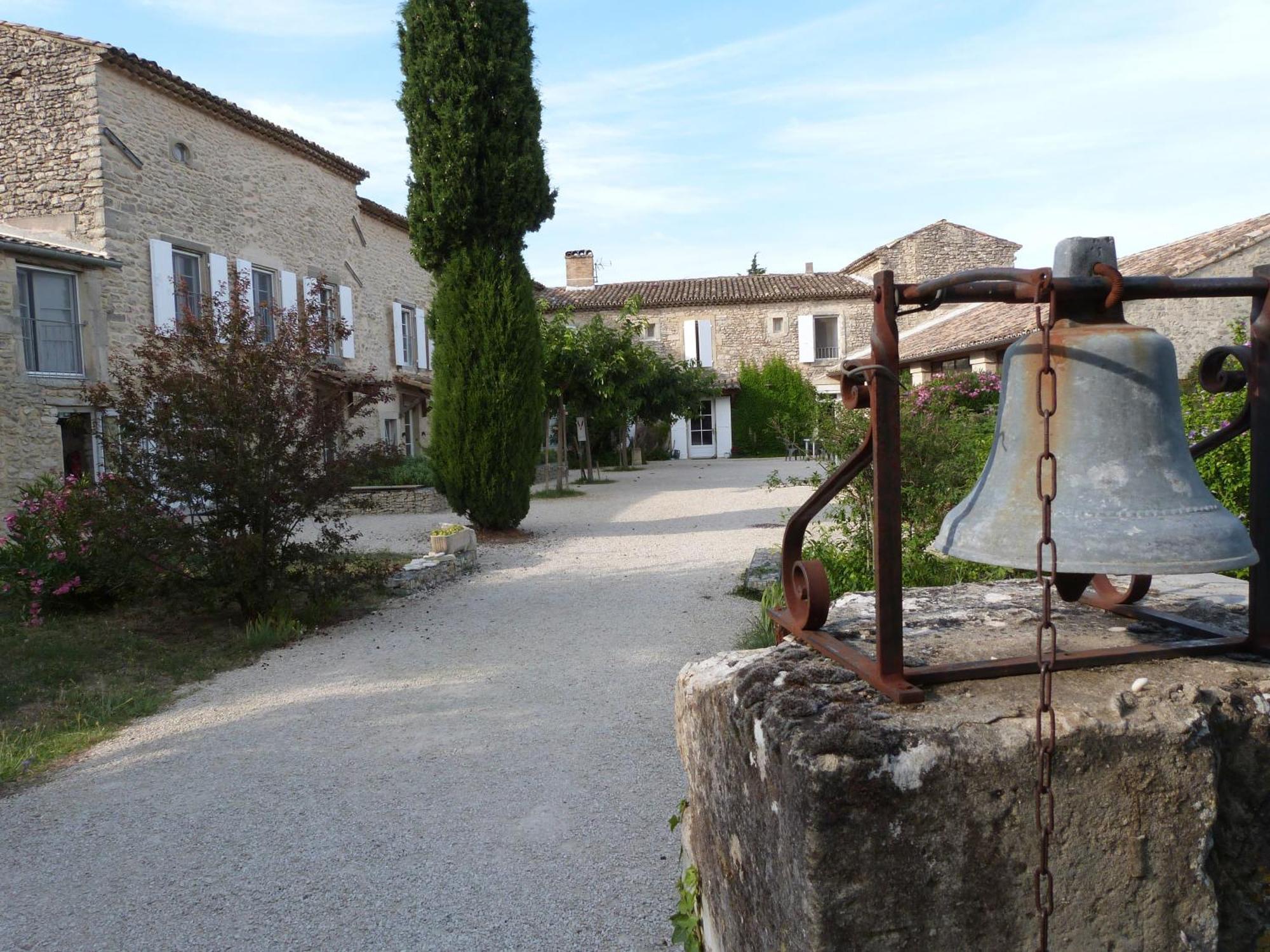 Prieure De Grignan Hotell Eksteriør bilde